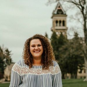 Meet your Posher, Annie